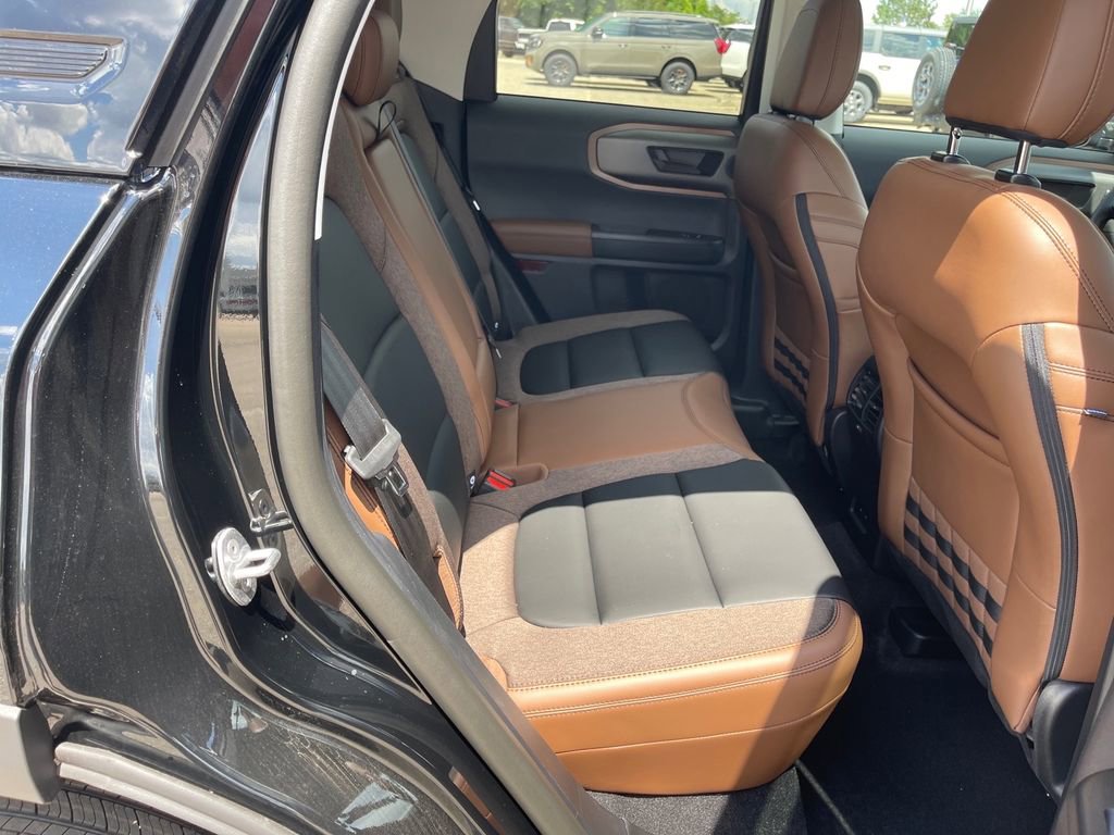 New 2026 Ford Bronco Sport Outer Banks w/ Outer Banks Tech Package+ AWD/4WD image 13