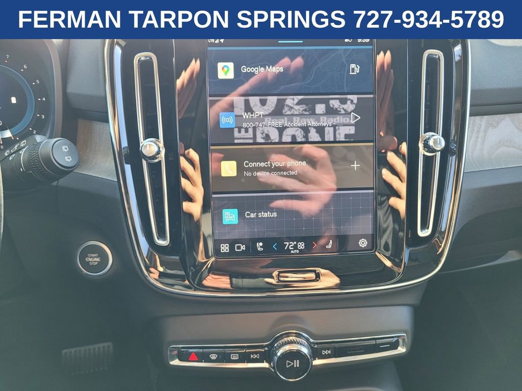 Certified 2025 Volvo XC40 B5 Core image 26