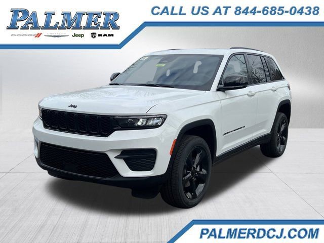 New 2025 Jeep Grand Cherokee Altitude image 1