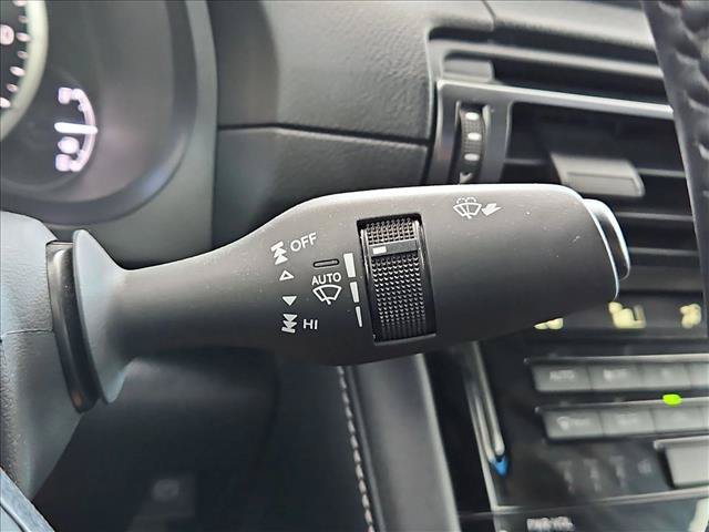 Used 2023 Lexus IS 300 AWD w/ Premium Package image 20