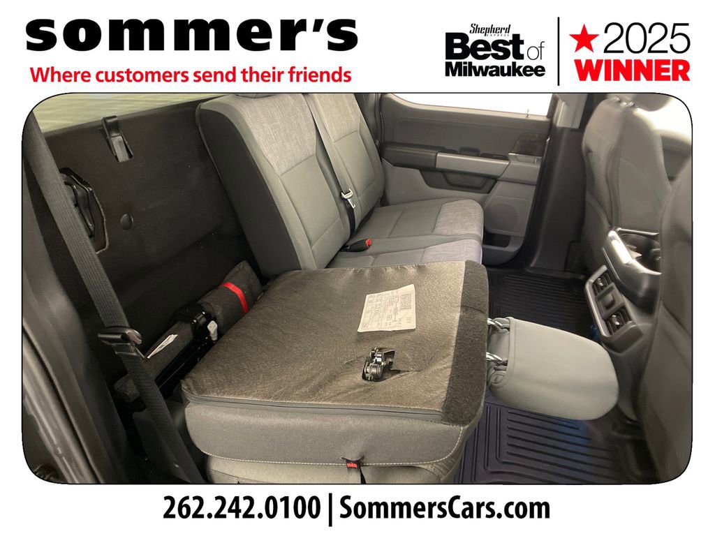Used 2023 Ford F150 Lightning XLT image 28