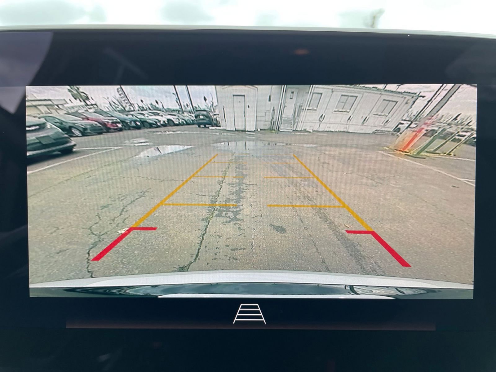 Used 2025 Buick Envista Sport Touring image 17