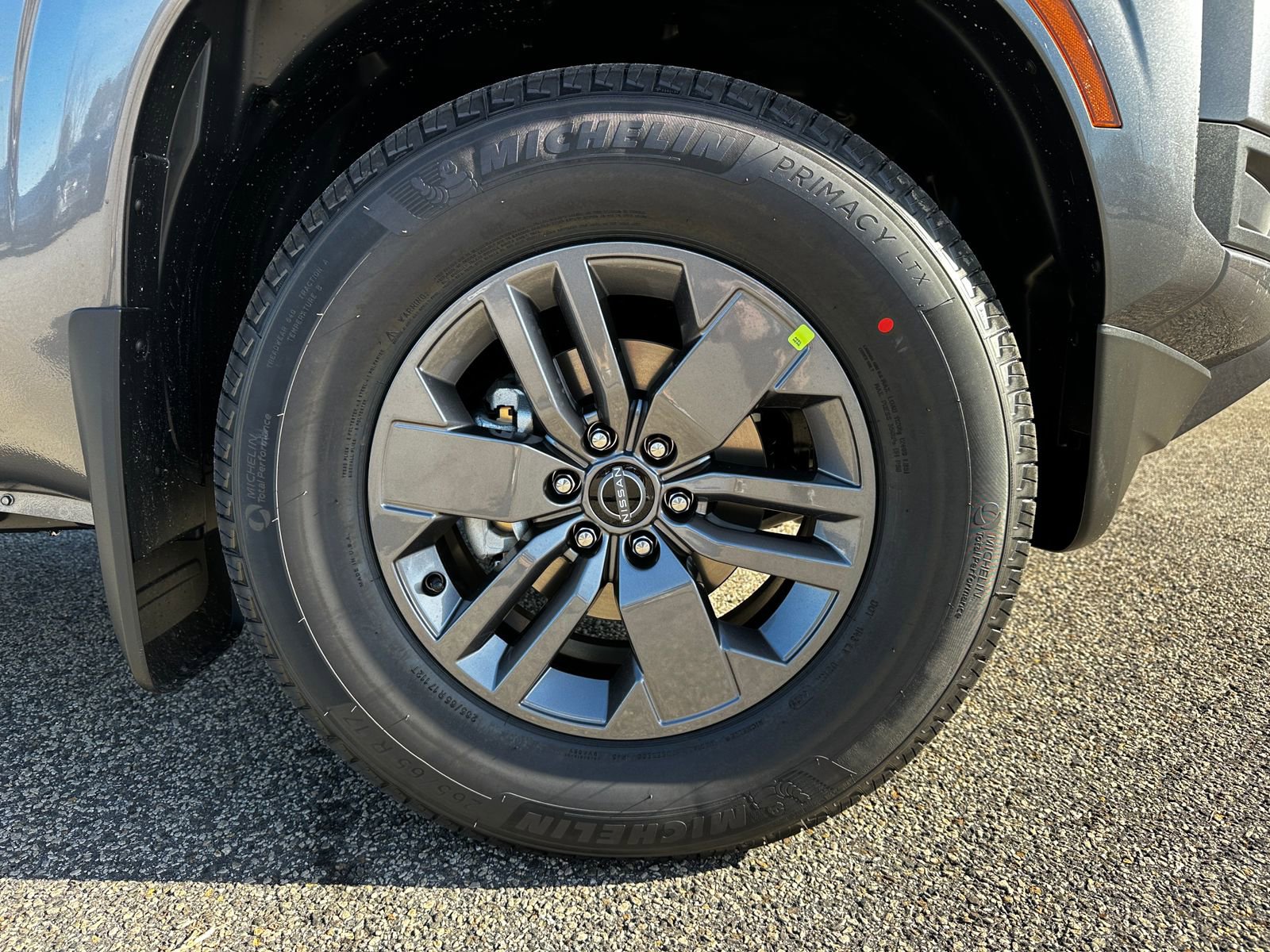 New 2026 Nissan Frontier SV w/ SV Convenience Package image 12