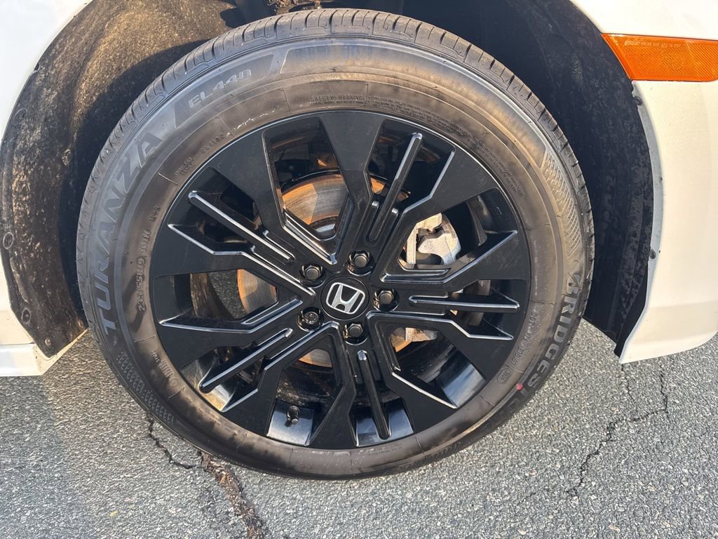 Certified 2025 Honda Odyssey Sport-L image 12