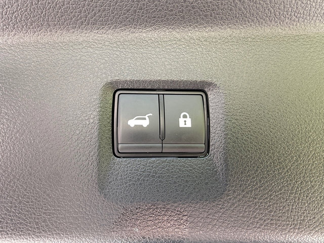 Used 2025 INFINITI QX60 Sensory w/ Vision Package AWD/4WD image 23
