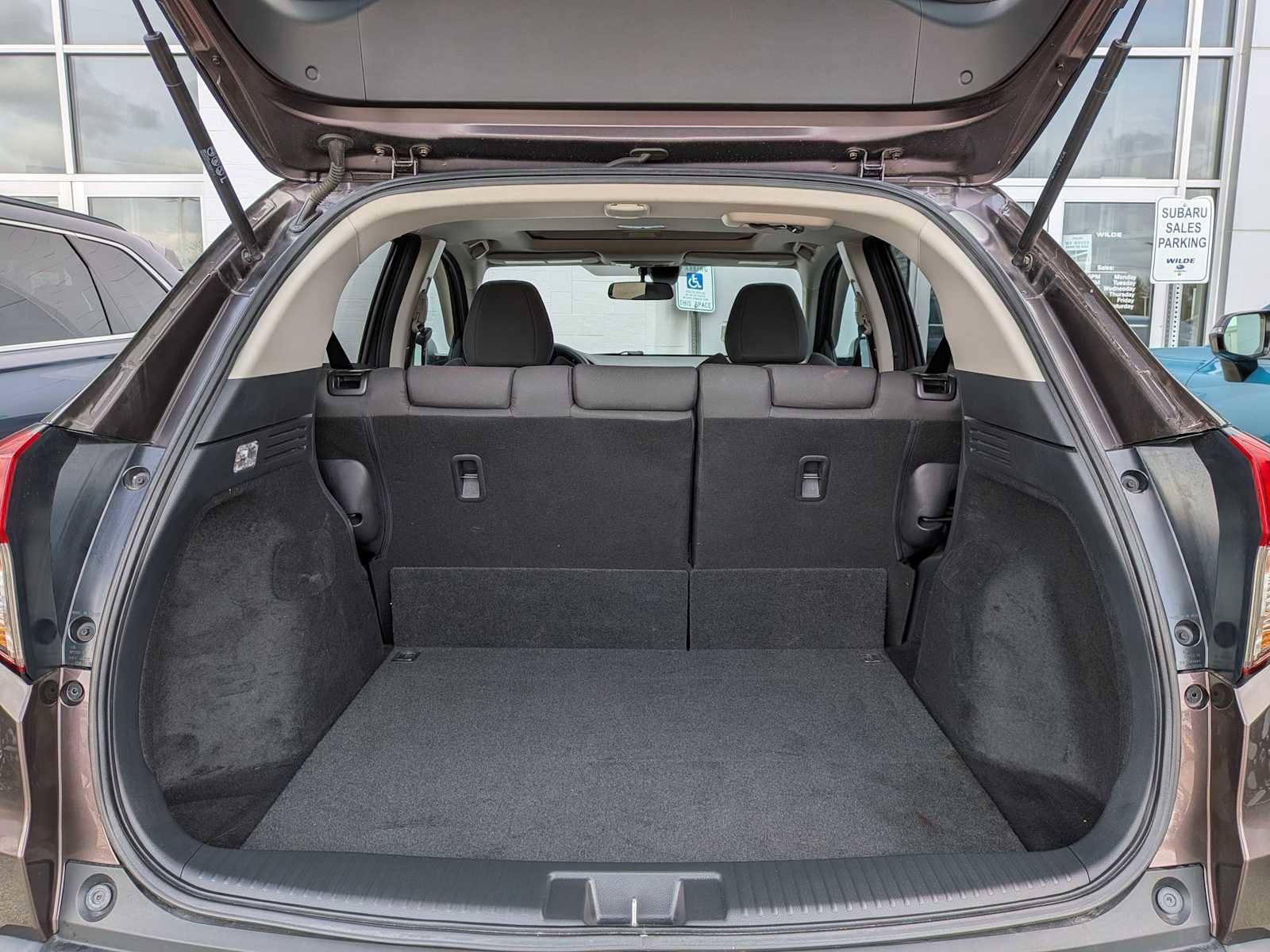 Used 2021 Honda HR-V EX image 29