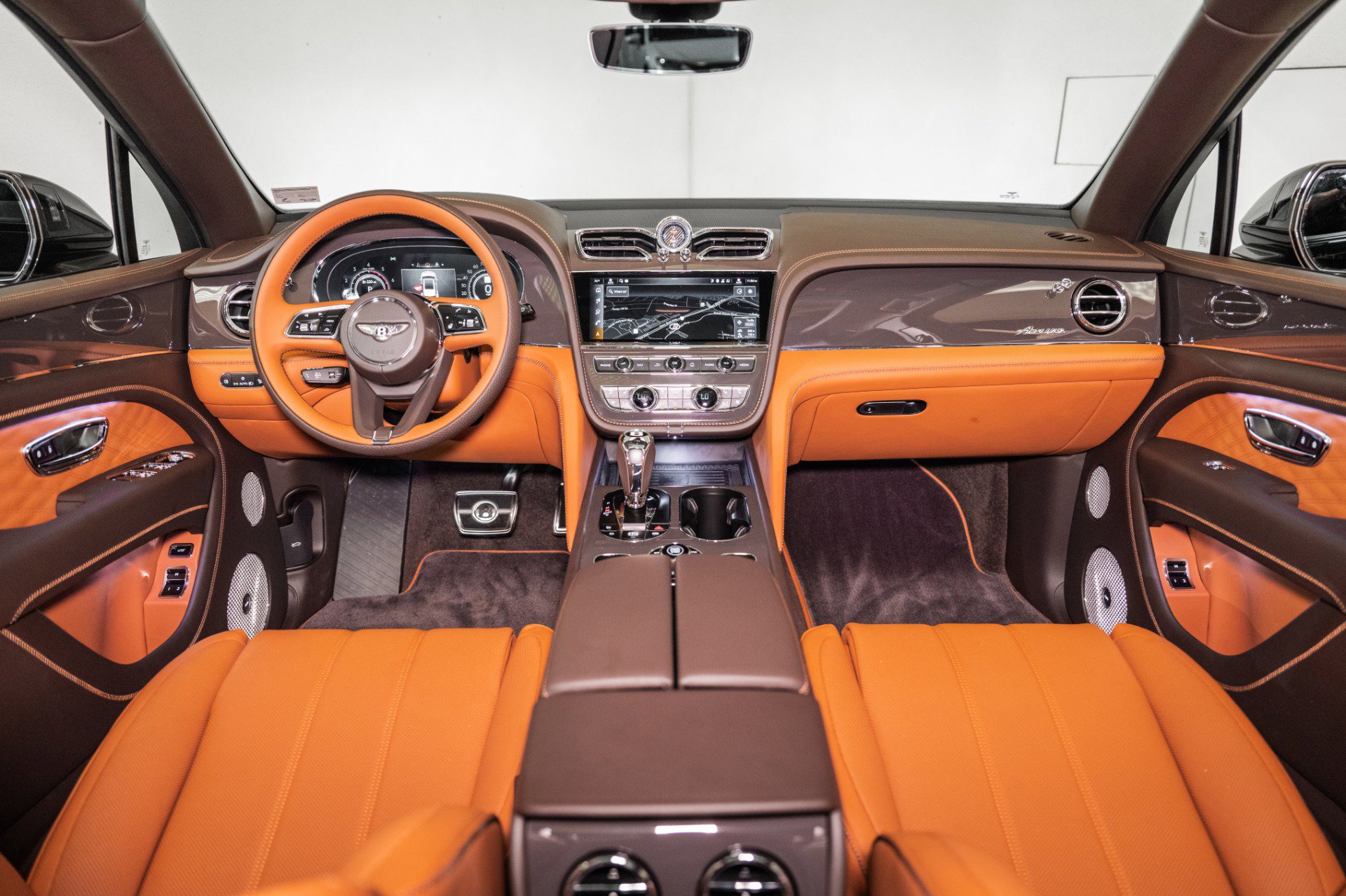 New 2025 Bentley Bentayga image 30