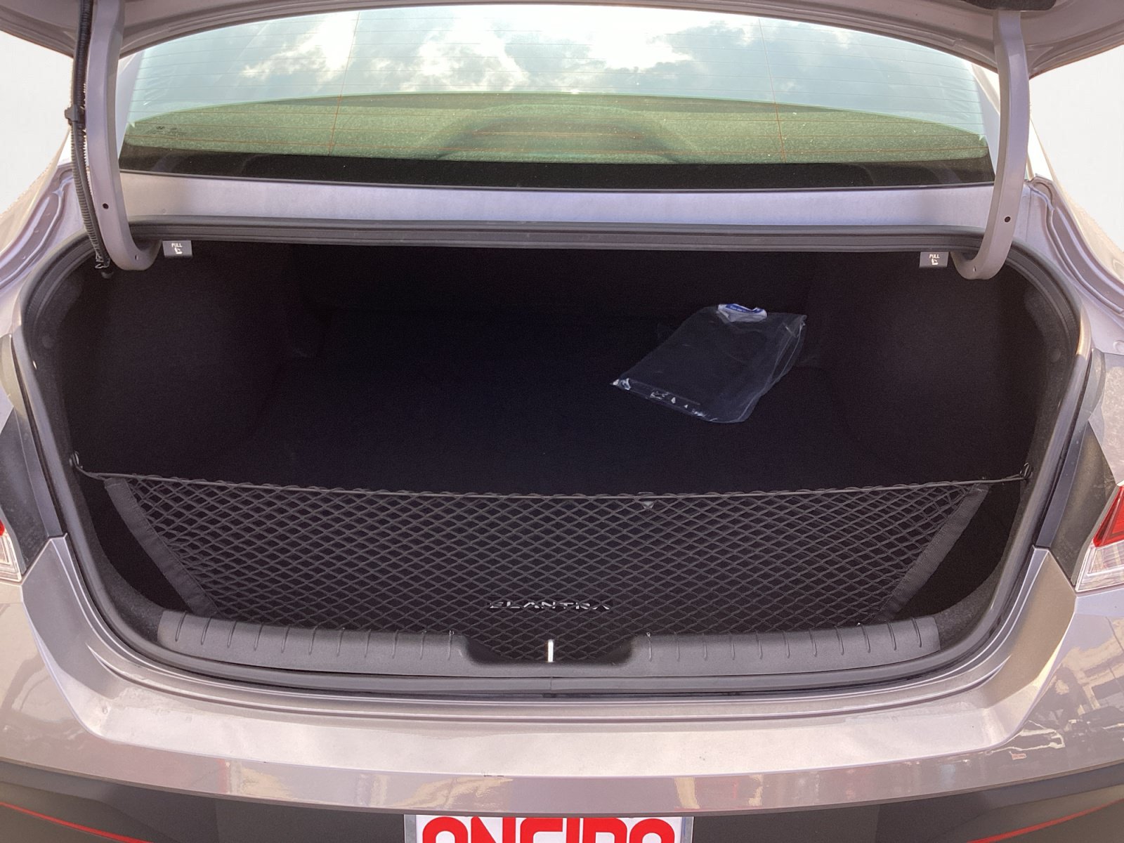 Used 2024 Hyundai Elantra SE FWD image 16