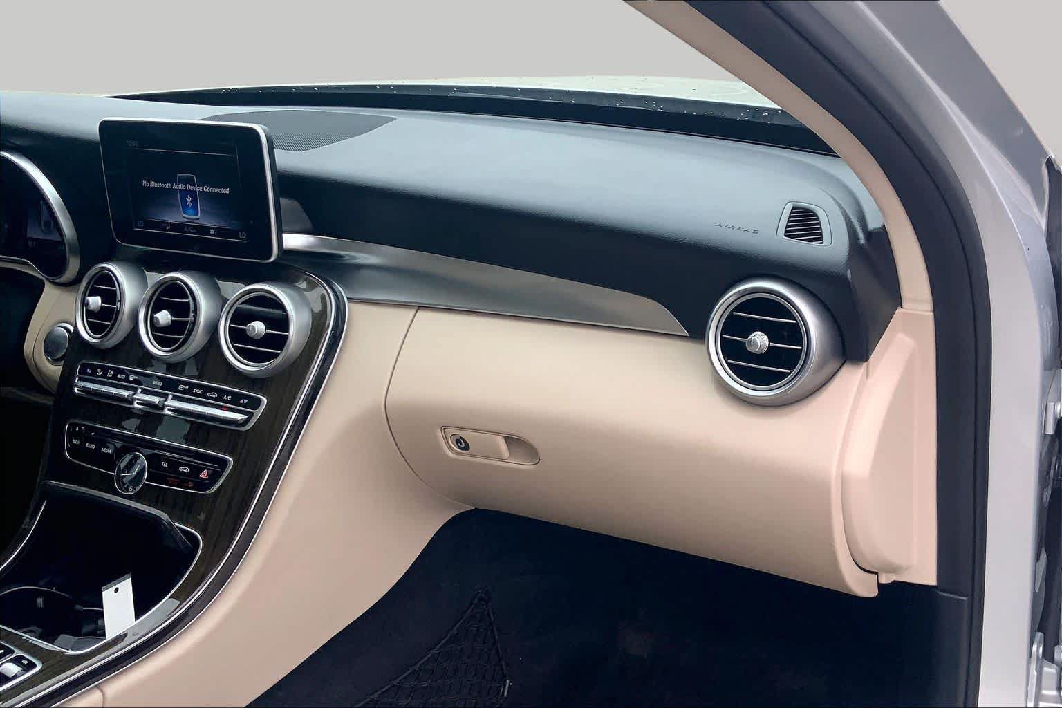 Used 2018 Mercedes-Benz C 300 Sedan image 34