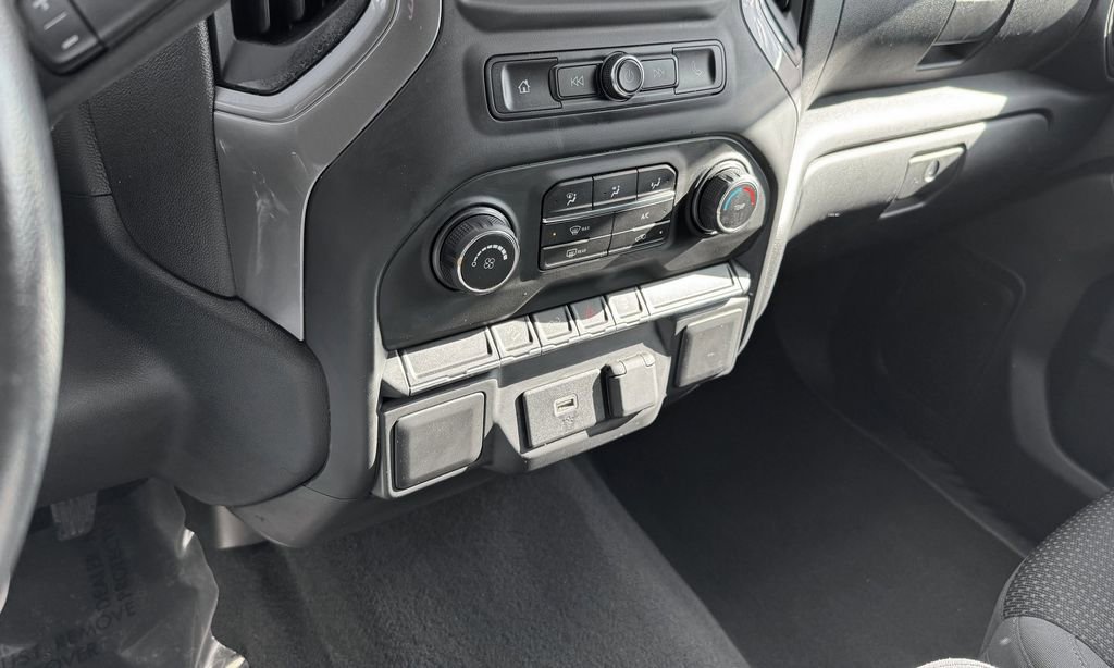Used 2020 Chevrolet Silverado 1500 Custom Trail Boss w/ Custom Convenience Package image 21