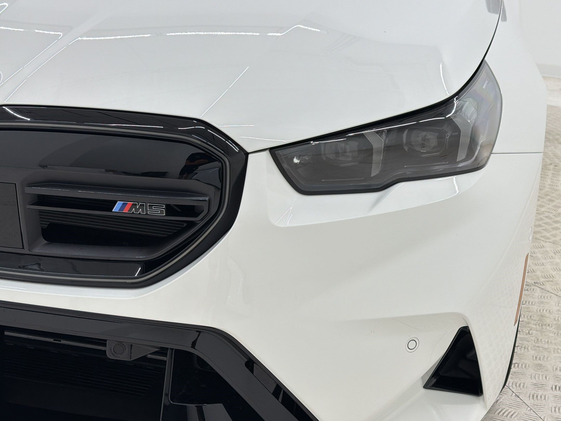 New 2027 BMW M5 Touring AWD/4WD image 11