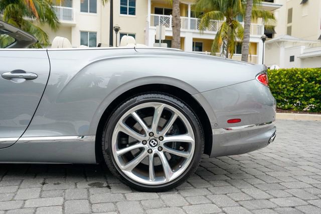Used 2021 Bentley Continental GT Mulliner image 16