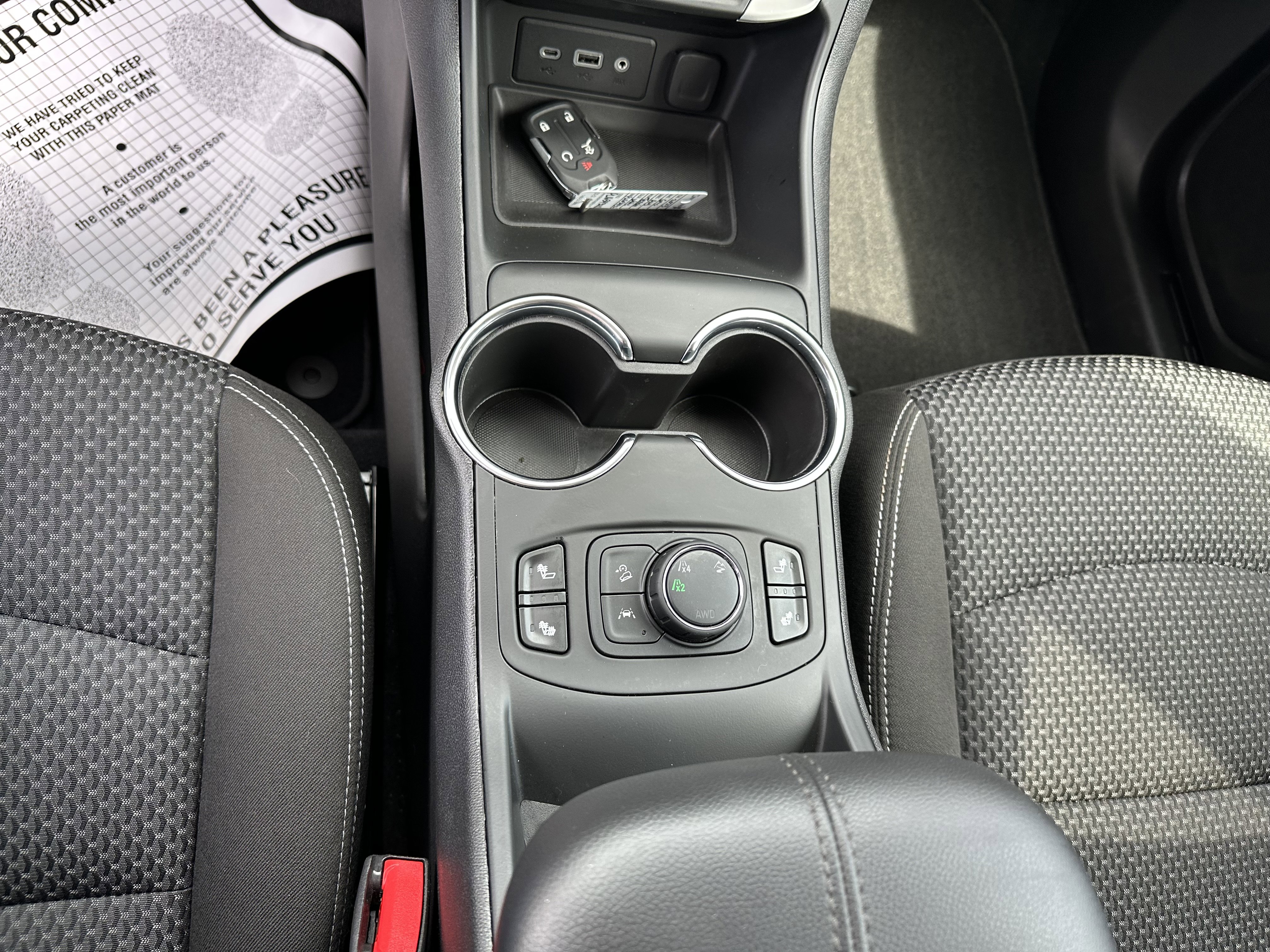 Used 2023 GMC Terrain SLE w/ Driver Convenience Package image 20