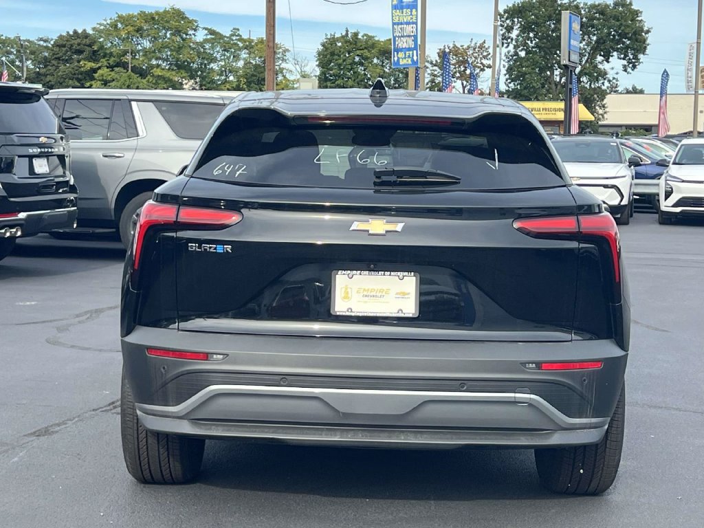 New 2026 Chevrolet Blazer EV LT FWD image 5