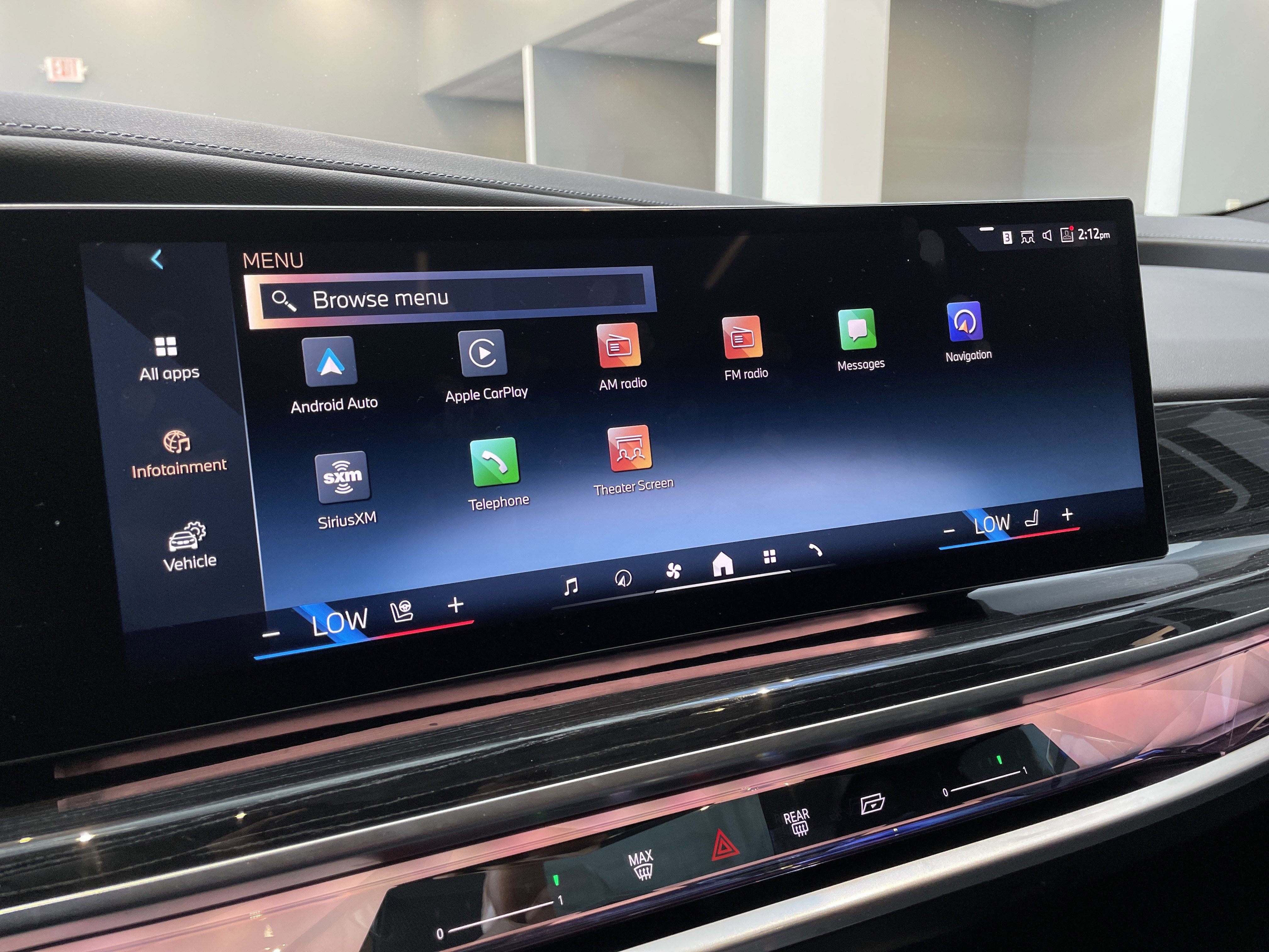 Used 2023 BMW 740i RWD image 26