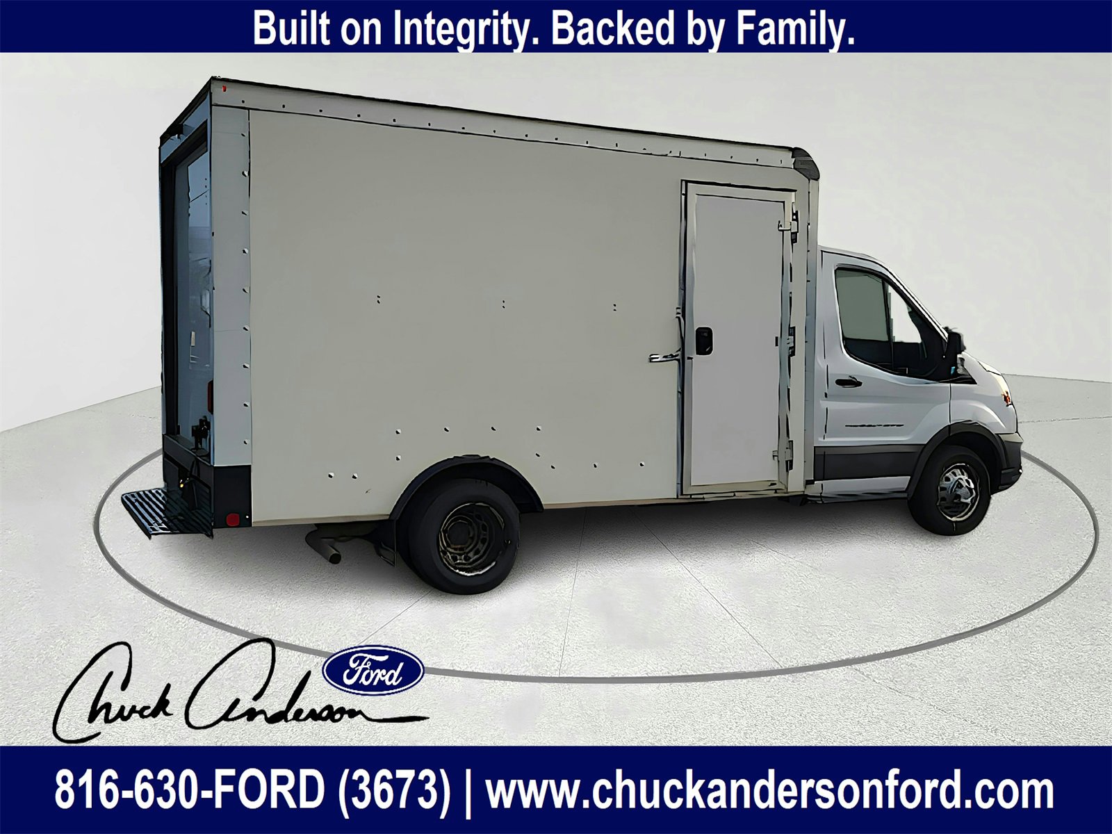 Used 2022 Ford Transit 350 DRW image 5