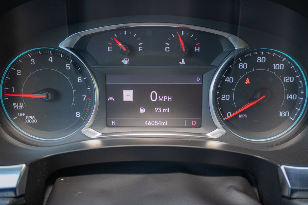 Used 2023 Chevrolet Traverse RS AWD/4WD image 17