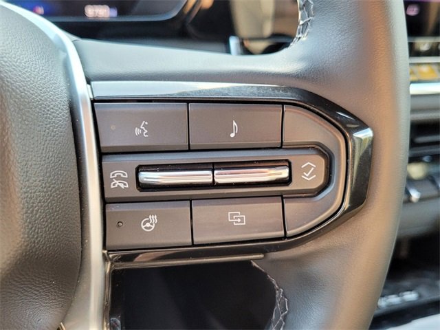 Used 2024 Chevrolet Colorado LT w/ LT Convenience Package III image 37