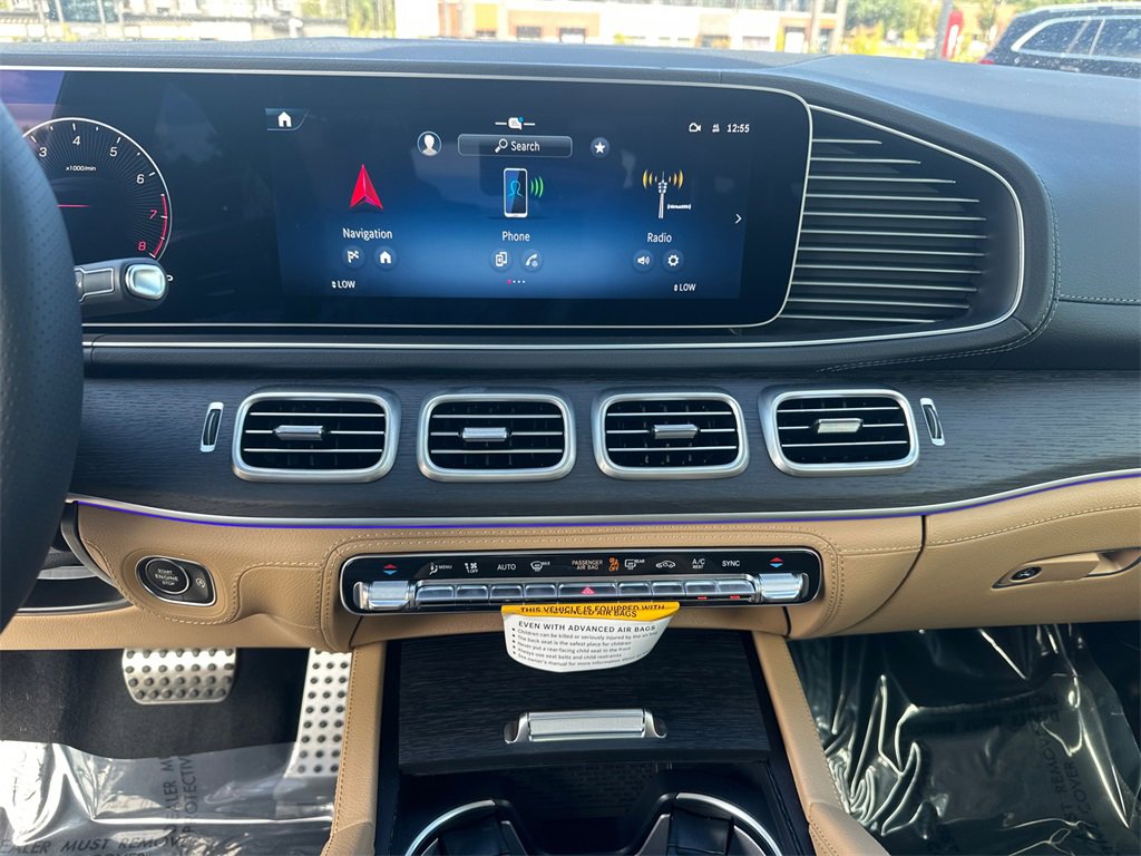 New 2026 Mercedes-Benz GLS 580 4MATIC image 31