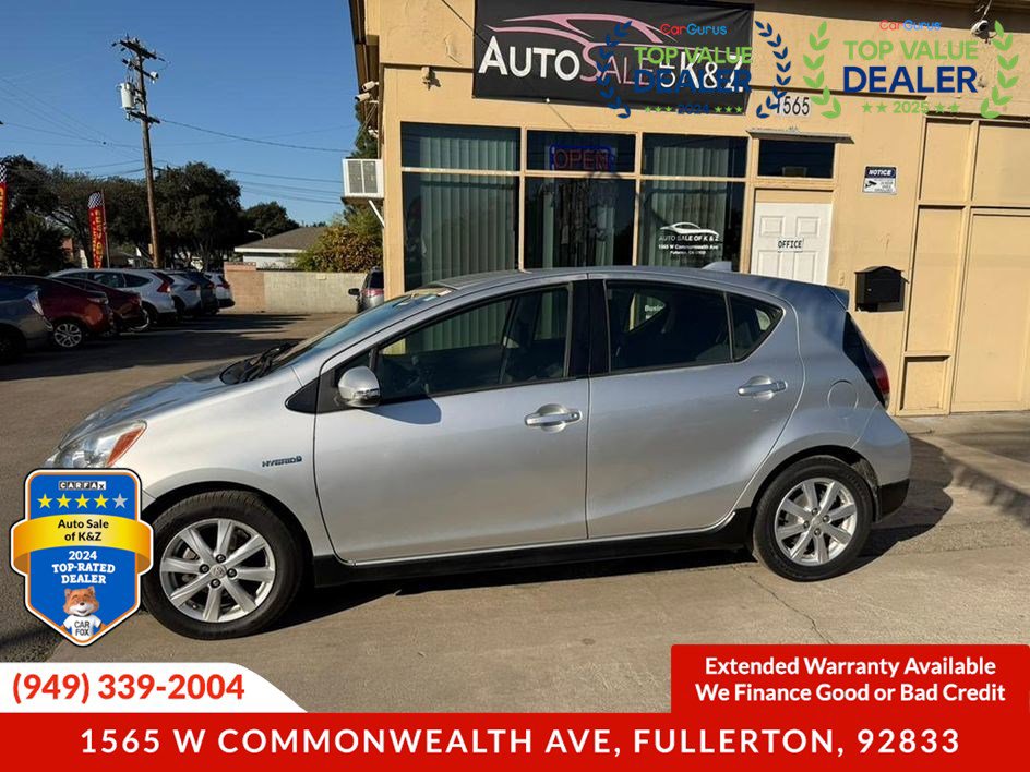 Used 2017 Toyota Prius C Three FWD image 10