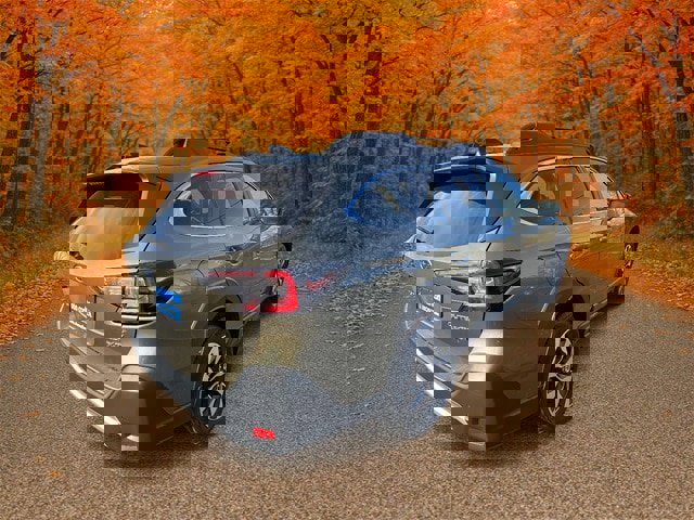 Used 2025 Subaru Outback Limited XT image 4