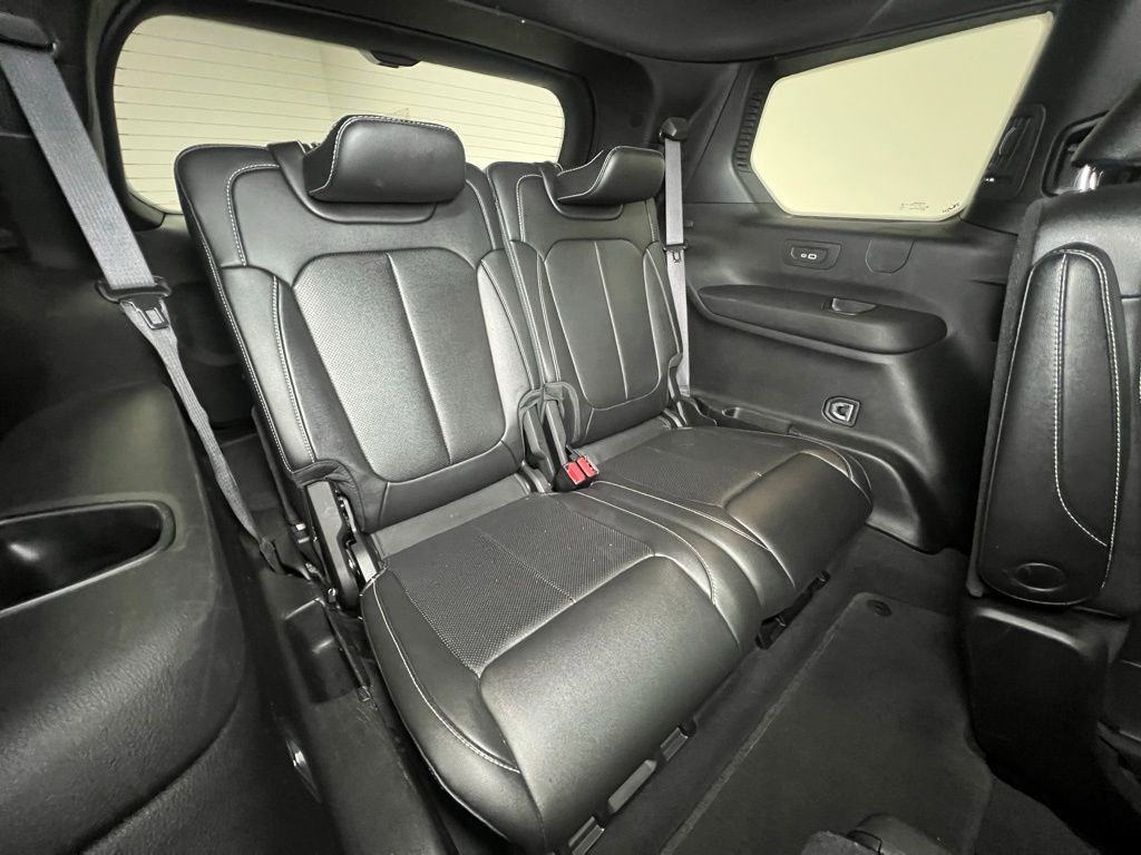 Used 2024 Jeep Grand Cherokee L Limited w/ Luxury Tech Group II image 9