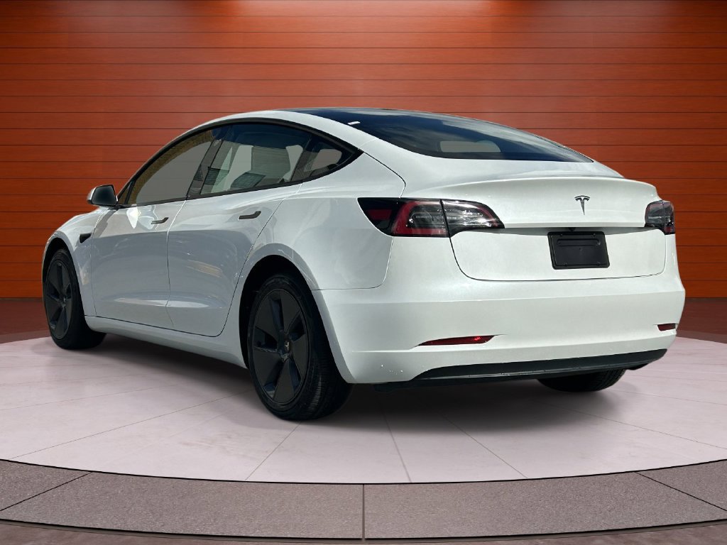 Used 2023 Tesla Model 3 Standard Range RWD image 2