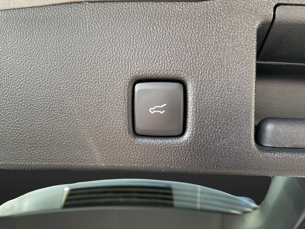 New 2026 Ford Escape Active w/ Active Premium Tech Pack AWD/4WD image 17
