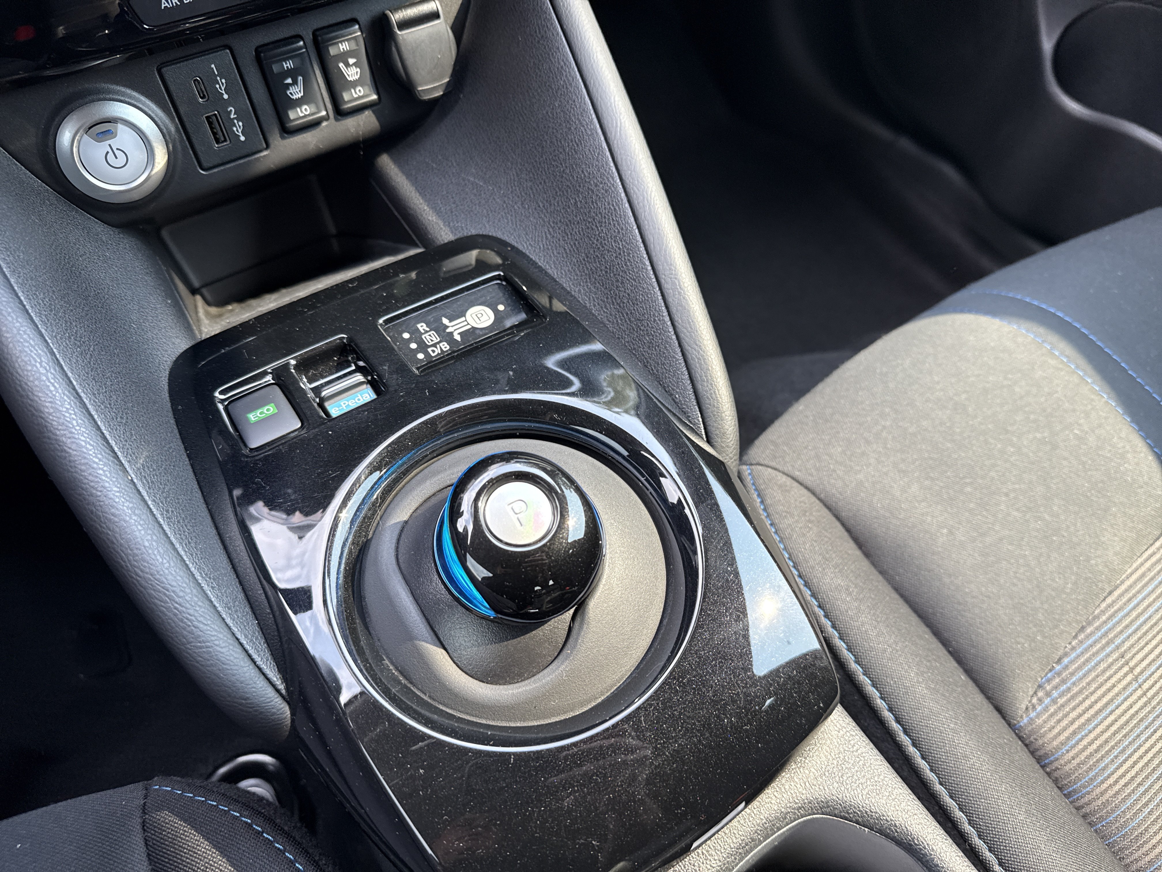Certified 2025 Nissan Leaf SV Plus FWD image 22