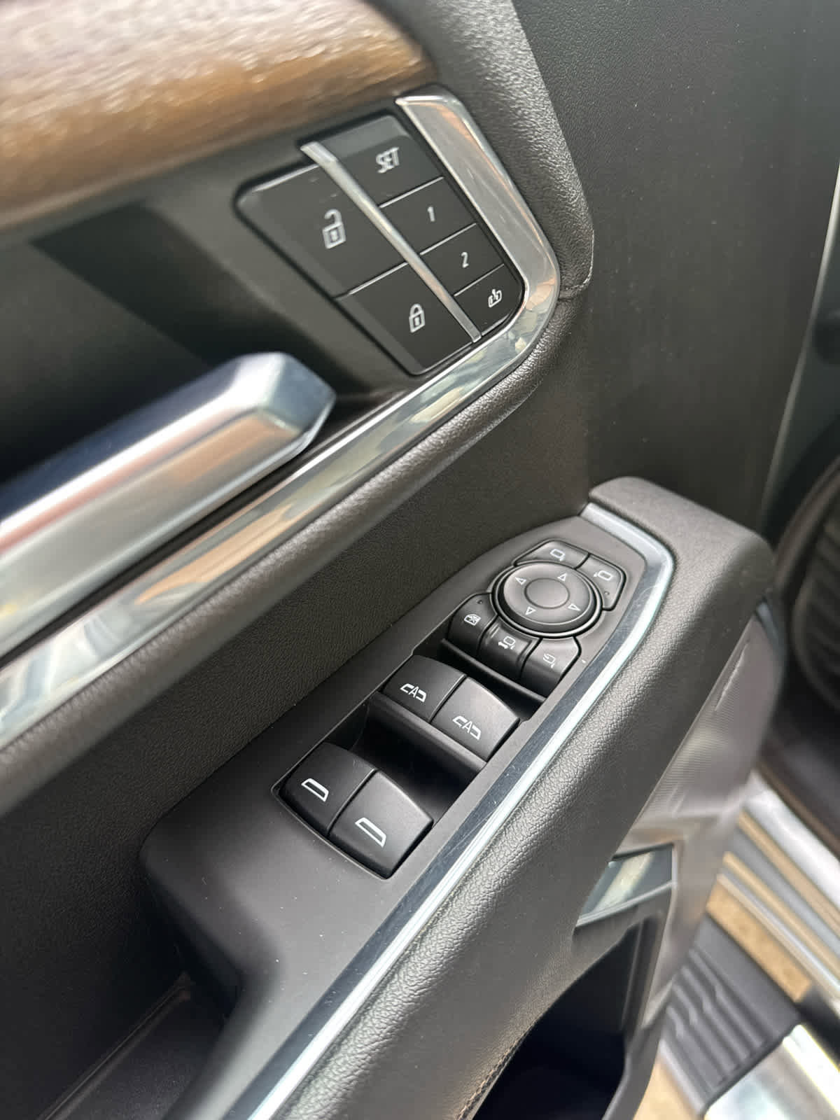 Used 2024 Chevrolet Silverado 3500 High Country w/ Technology Package image 12