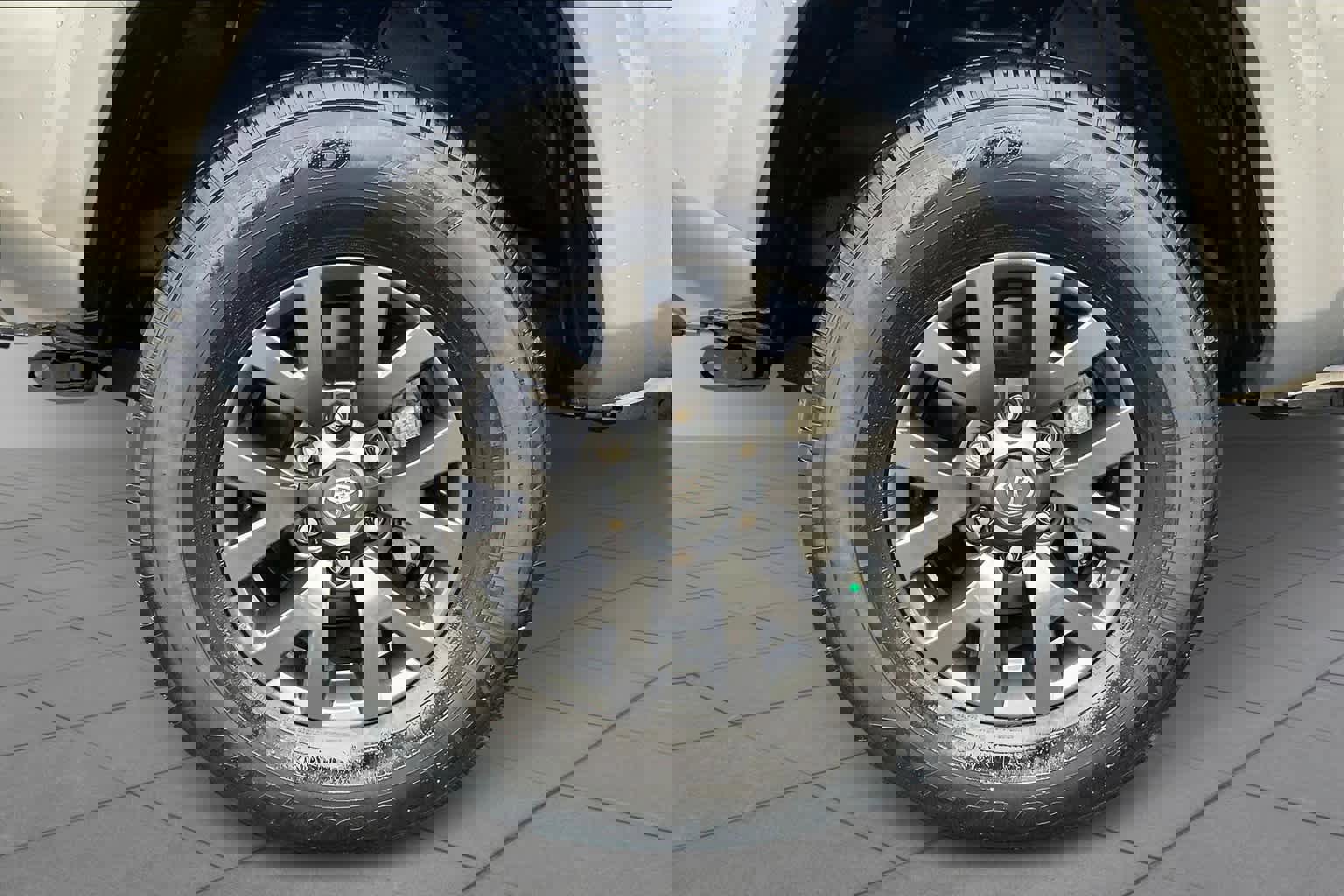 Used 2021 Toyota Tacoma SR5 RWD image 10