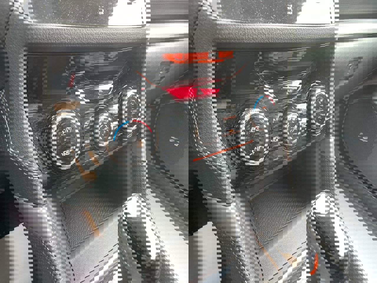 Used 2020 Subaru Forester Limited w/ Popular Package #3 image 19