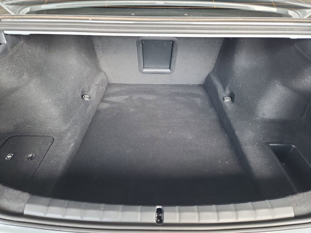 Used 2023 BMW 740i w/ Executive Package image 43