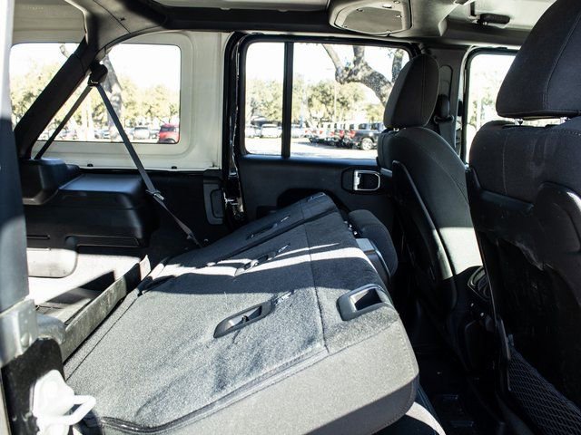 Used 2025 Jeep Wrangler Unlimited Rubicon 4xe w/ Safety Group image 22