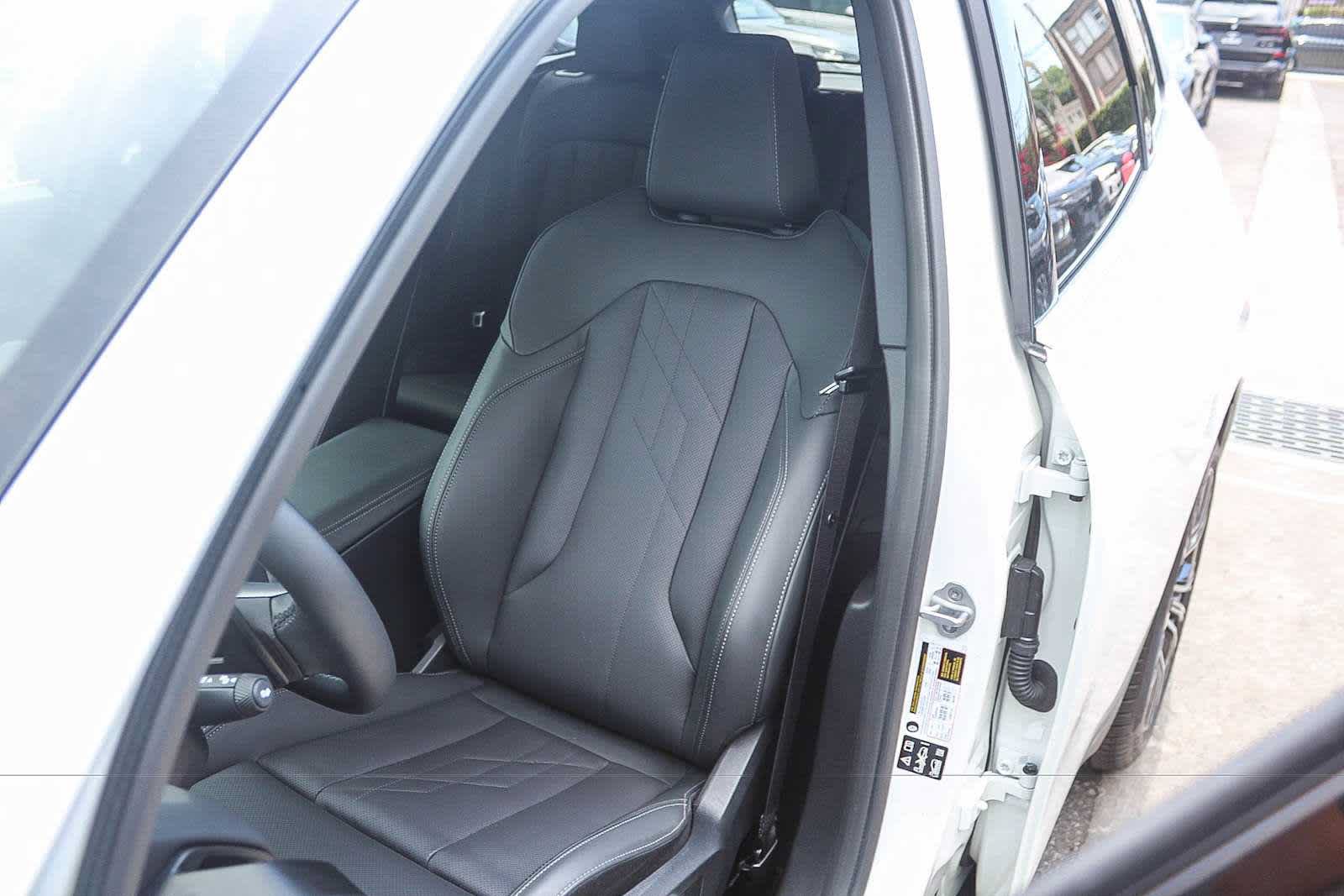 Used 2026 BMW X3 xDrive30i w/ Convenience Package AWD/4WD image 25