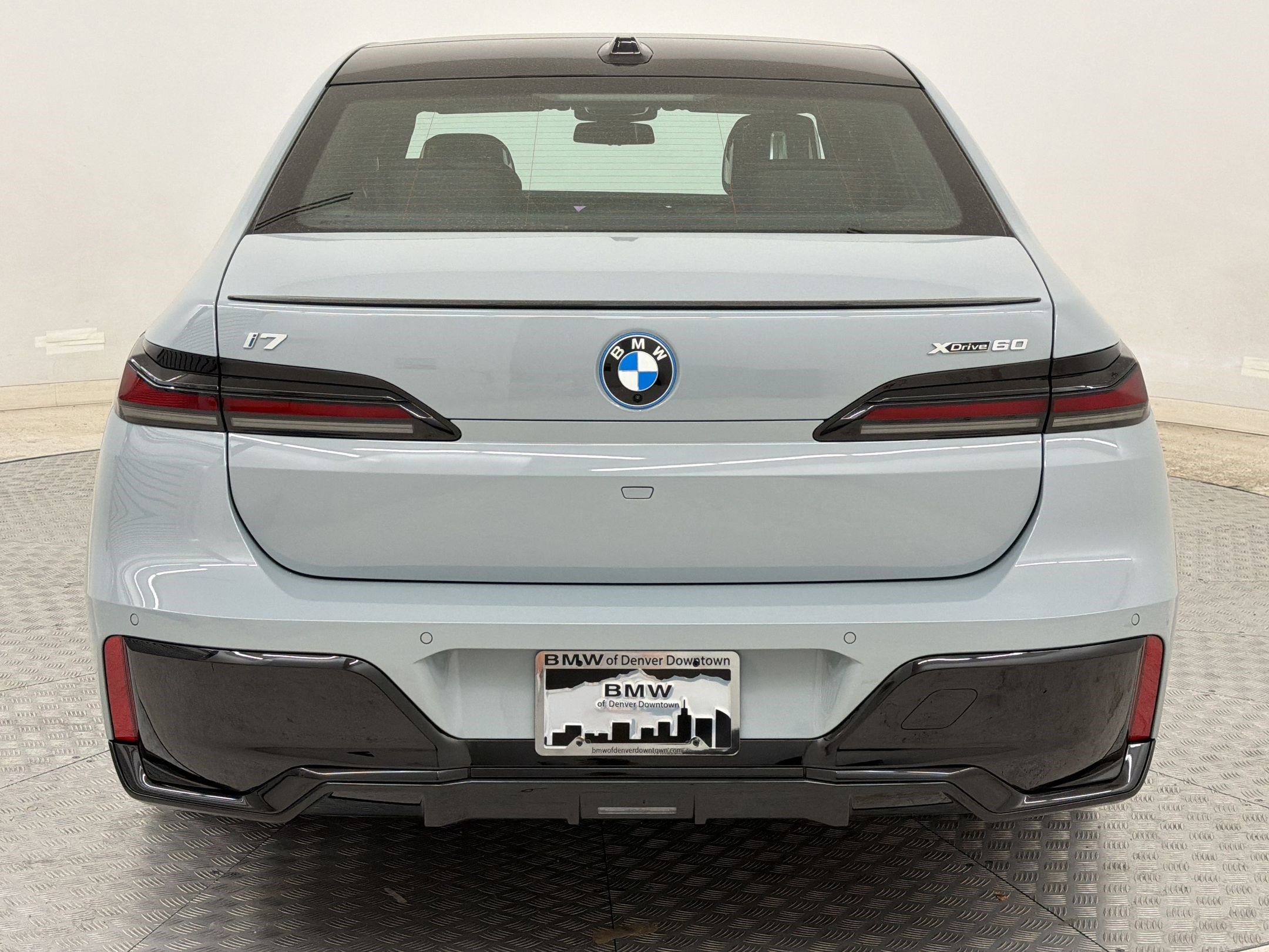 New 2026 BMW i7 xDrive60 w/ Executive Package AWD/4WD image 10