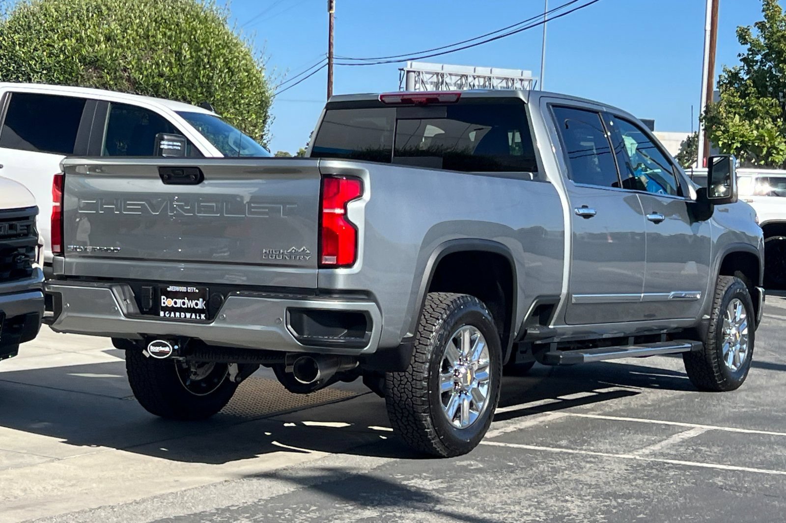 New 2026 Chevrolet Silverado 2500 High Country w/ High Country Premium Package AWD/4WD image 4