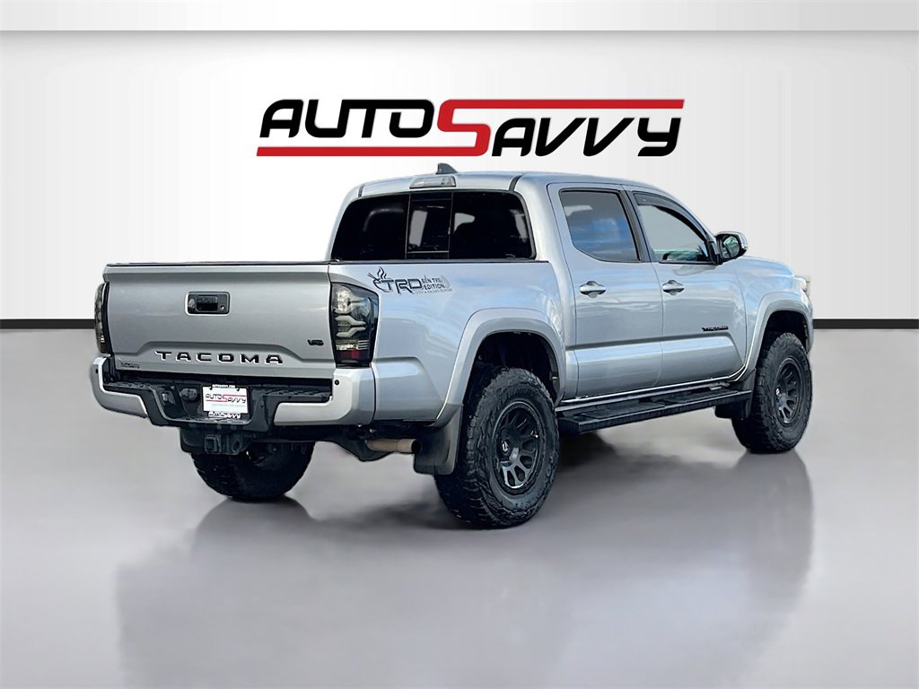 Used 2020 Toyota Tacoma TRD Sport w/ TRD Premium Sport Package image 7