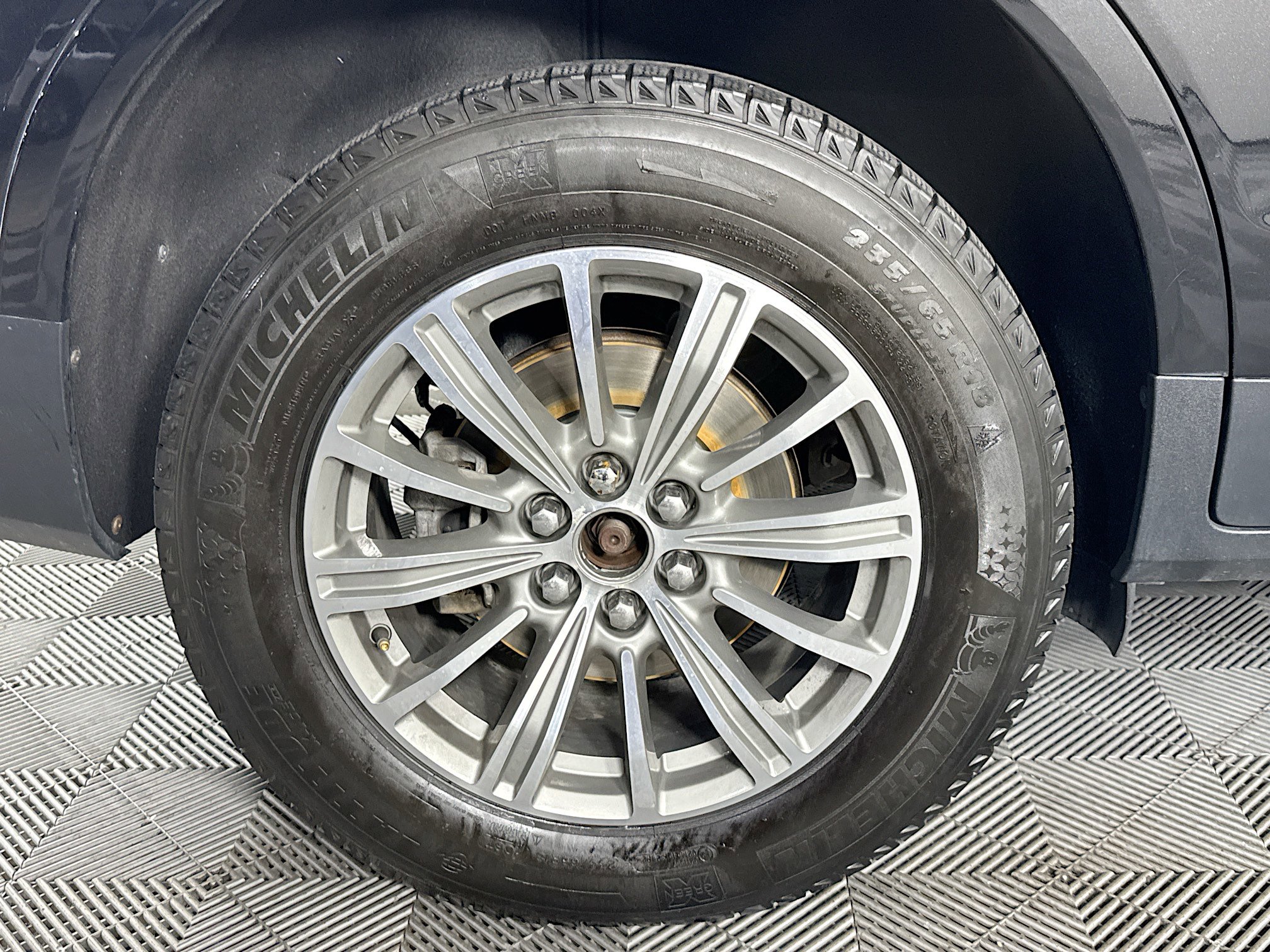 Used 2017 Cadillac XT5 Luxury image 32