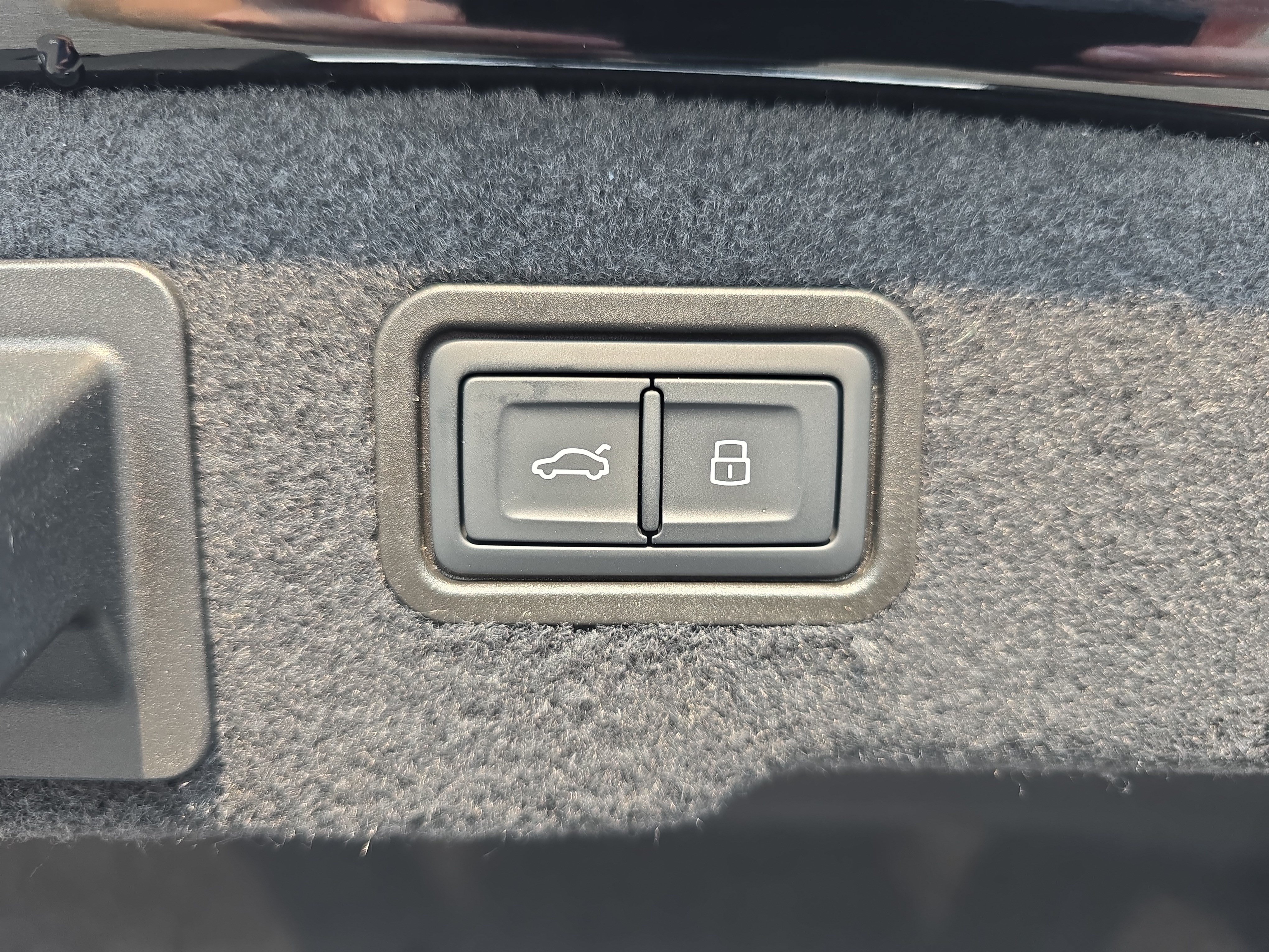New 2026 Audi S8 AWD/4WD image 13