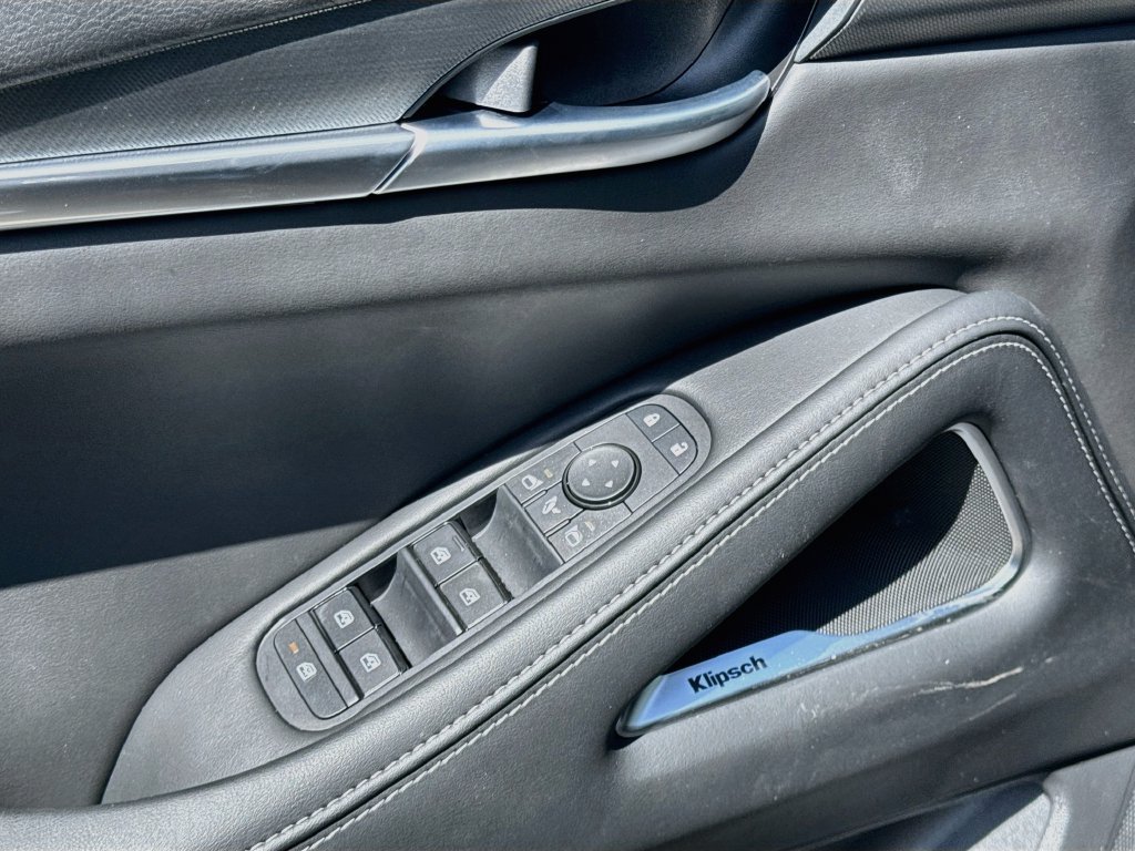 New 2027 INFINITI QX60 Luxe FWD image 18