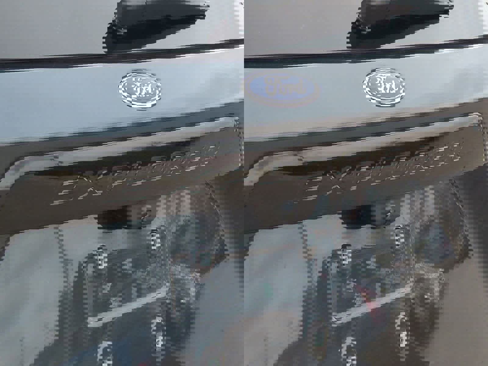 Used 2022 Ford Explorer ST w/ Equipment Group 401A image 13