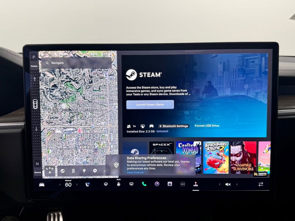 Used 2022 Tesla Model S image 32