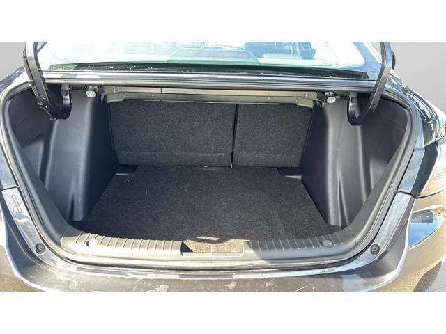 Used 2018 Toyota Yaris iA FWD image 12