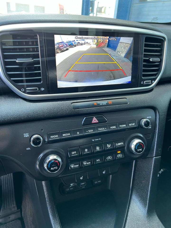 Used 2020 Kia Sportage LX w/ LX Popular Package AWD/4WD image 21