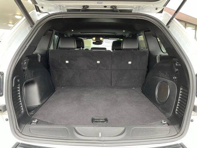 Used 2022 Jeep Grand Cherokee Laredo X image 33