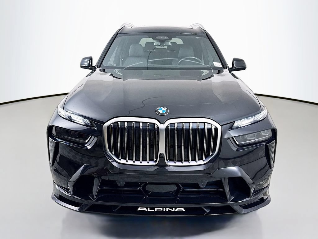 Used 2024 BMW ALPINA XB7 AWD/4WD image 2