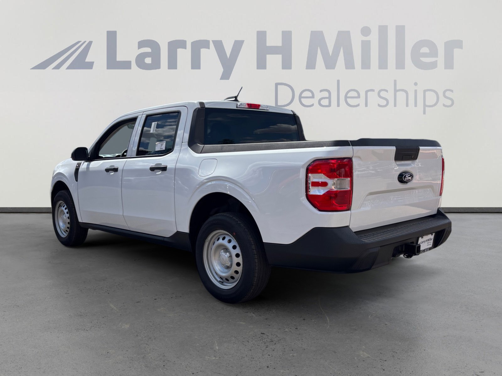 New 2026 Ford Maverick XL image 3