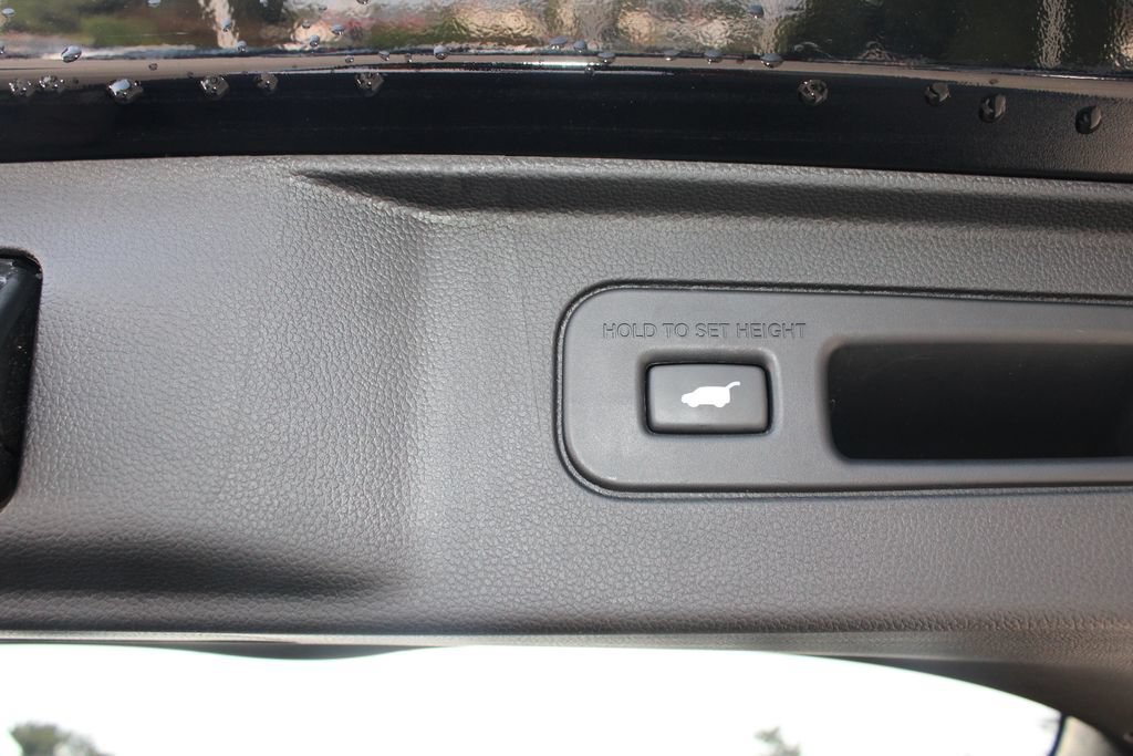 Certified 2025 Honda Pilot EX-L image 32