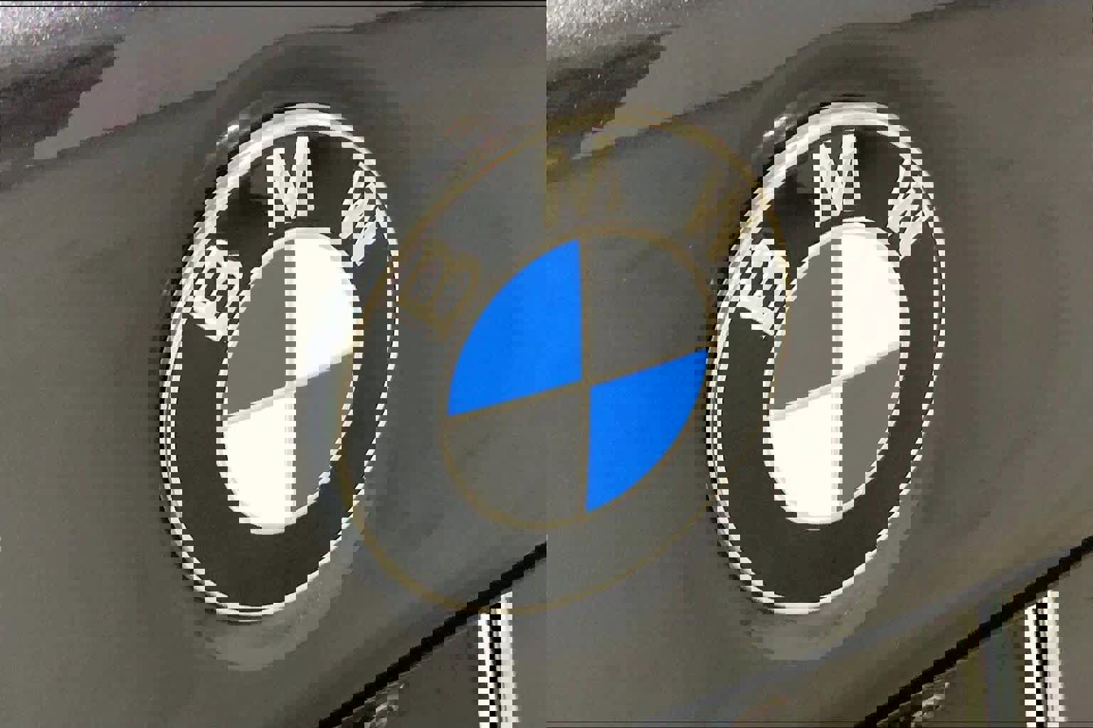 Used 2019 BMW 530i xDrive w/ Executive Package image 29